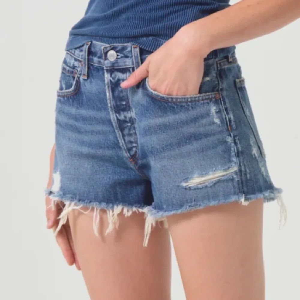 Agolde PARKER VINTAGE CUT OFF SHORT IN DARK SWAPMEET‎ in size 29 - Picture 5 of 14